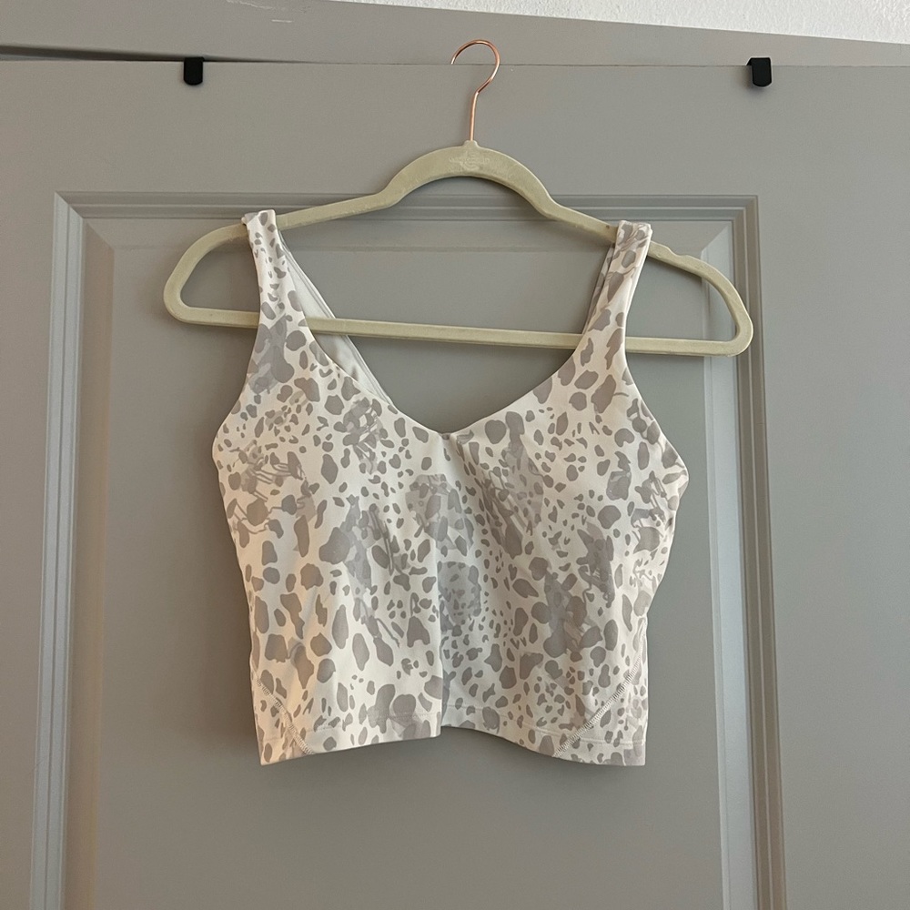Lululemon tank